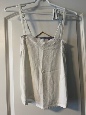 Hollister White Lace Trim Camisole Tank Top